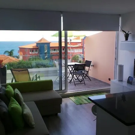 Ventur Balcony Apartment Canico  Room photo